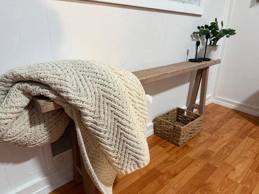 The Minimalist Farmhouse Bench